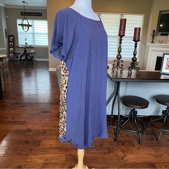 NWT Umgee + Linen Blend Dress Size XL Blue Animal Leopard Print Back Plus - Picture 9 of 16